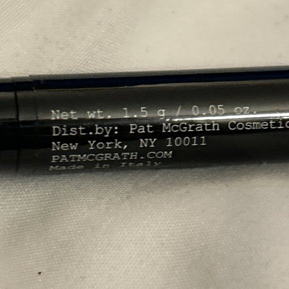 PAT MCGRATH LABS VENOM 1 LIPSTICK 0.05 OZ ( Deep Red) New - Picture 8 of 8